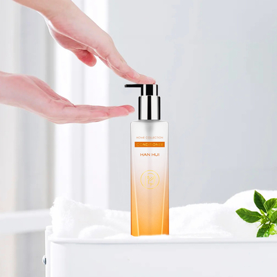 Stable And Durable Plastic Shampoo Bottles Empty 10 OZ With Silver Collar Dispenser Pump